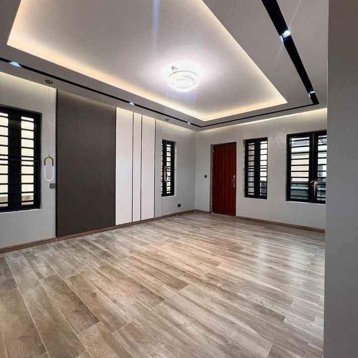 تصميم ديكور مطبخ أنيق بالرياض