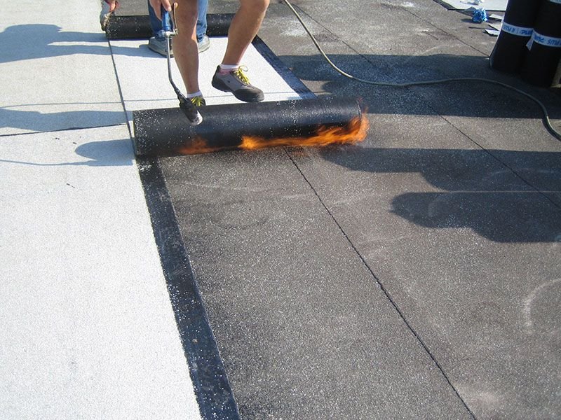 تركيب عزل حراري خارجي في أحد المنازل