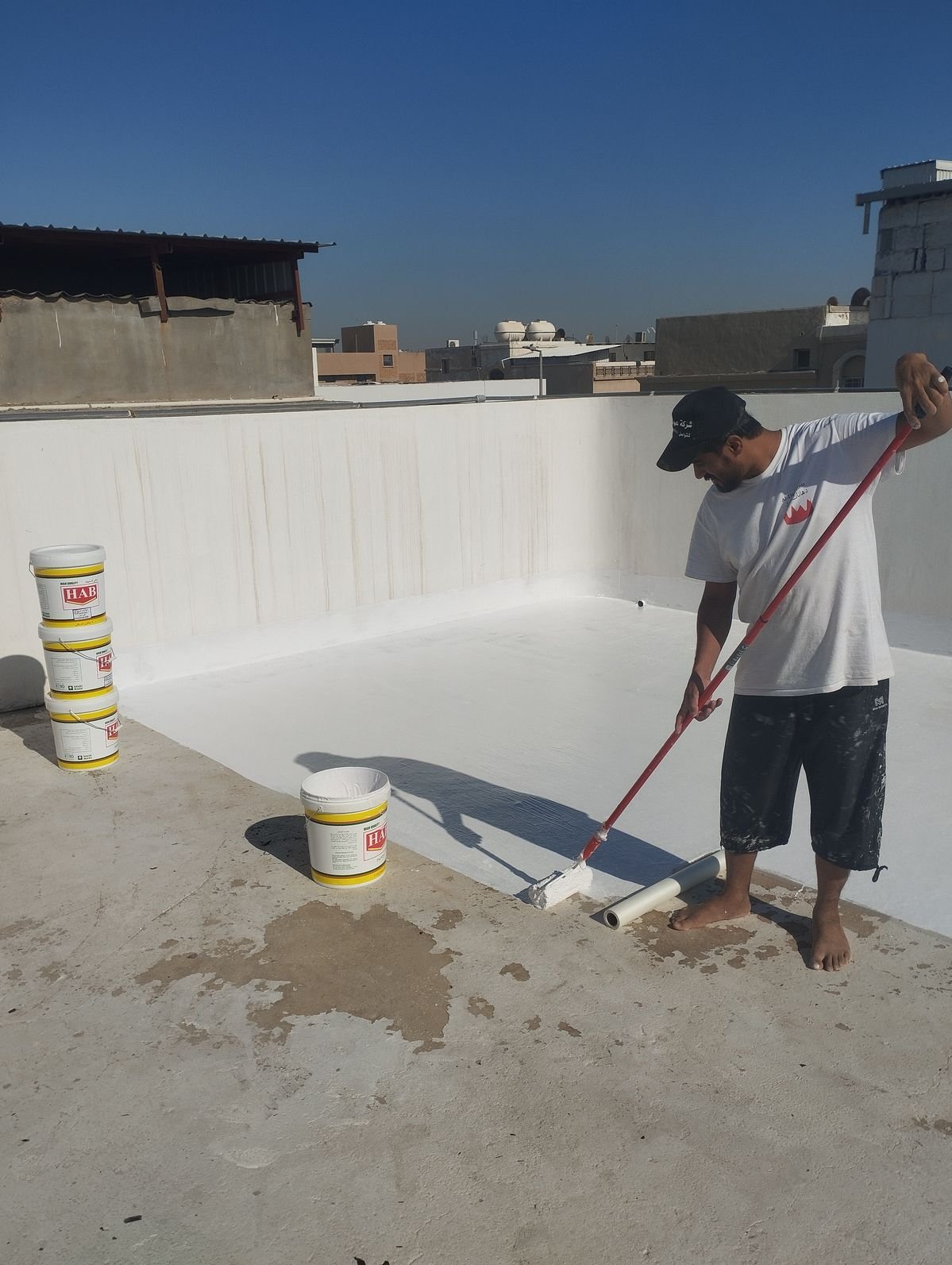 عزل مائي احترافي لأسطح الفلل بالرياض